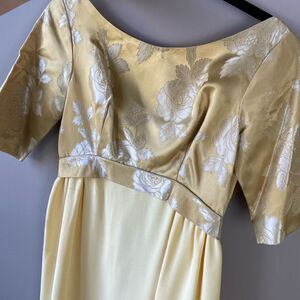 VTG 1960s Gold Brocade Gown Bow Train Jackie O Barbie Halloween Dress